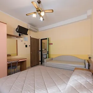 hotel-santa-maria.hotelitalianriviera.com/