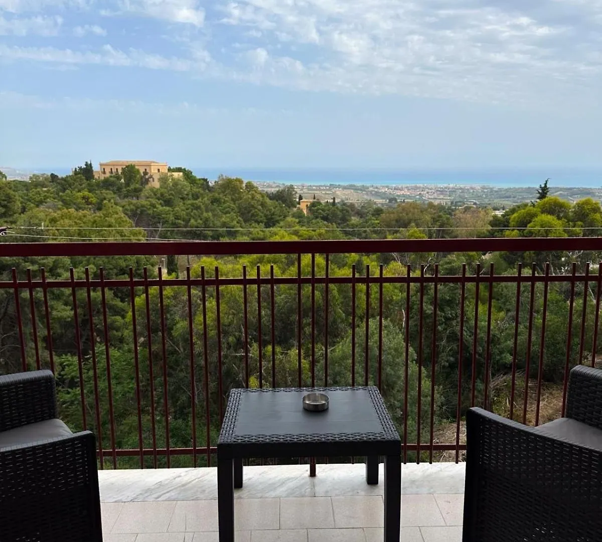 Guest house La Casetta Di Ro Ro' Vista Sulla Valle Dei Templi Agrigento Italy